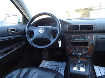2000 Volkswagen Passat GLS   - Photo 7 - Cincinnati, OH 45255