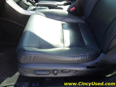 2013 Honda Accord EX-L V6 w/Navi   - Photo 31 - Cincinnati, OH 45255