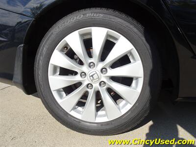 2013 Honda Accord EX-L V6 w/Navi   - Photo 34 - Cincinnati, OH 45255