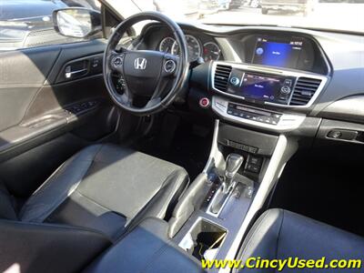 2013 Honda Accord EX-L V6 w/Navi   - Photo 16 - Cincinnati, OH 45255