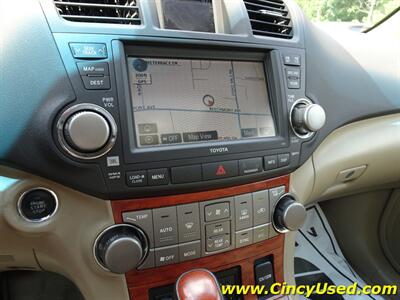 2010 Toyota Highlander Limited   - Photo 18 - Cincinnati, OH 45255