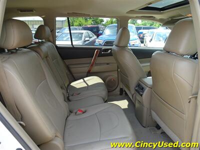 2010 Toyota Highlander Limited   - Photo 14 - Cincinnati, OH 45255