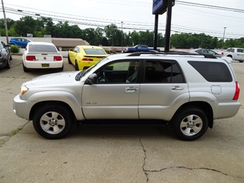 2006 Toyota 4Runner Sport Edition   - Photo 13 - Cincinnati, OH 45255