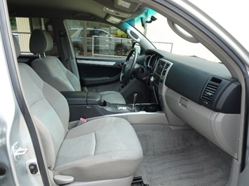 2006 Toyota 4Runner Sport Edition   - Photo 38 - Cincinnati, OH 45255