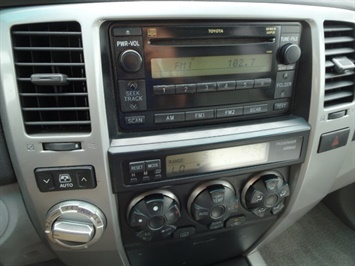 2006 Toyota 4Runner Sport Edition   - Photo 37 - Cincinnati, OH 45255