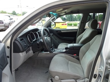 2006 Toyota 4Runner Sport Edition   - Photo 25 - Cincinnati, OH 45255