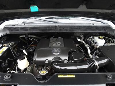 2010 Nissan Titan SE  5.6L V8 4X4 - Photo 29 - Cincinnati, OH 45255