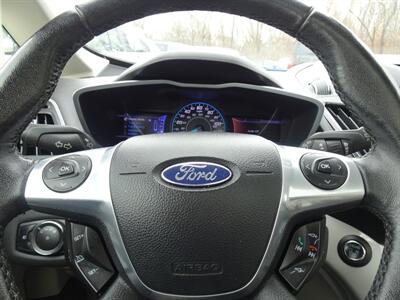 2013 Ford C-MAX Energi SEL  2.0L Plug-In Hybrid I4 FWD - Photo 17 - Cincinnati, OH 45255