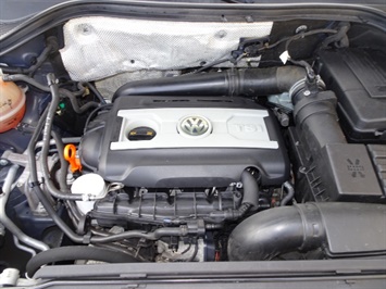 2009 Volkswagen Tiguan SE 4Motion   - Photo 29 - Cincinnati, OH 45255