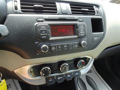 2013 Kia Rio LX  1.6L I4 FWD - Photo 27 - Cincinnati, OH 45255