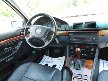 2002 BMW 525i   - Photo 7 - Cincinnati, OH 45255