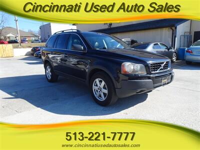 2004 Volvo XC90 2.5T   - Photo 1 - Cincinnati, OH 45255