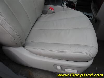 2014 Toyota Sienna XLE 8-Passenger   - Photo 26 - Cincinnati, OH 45255