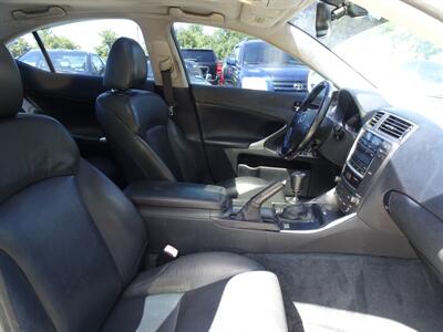 2007 Lexus IS 250  2.5L V6 Manual RWD - Photo 14 - Cincinnati, OH 45255