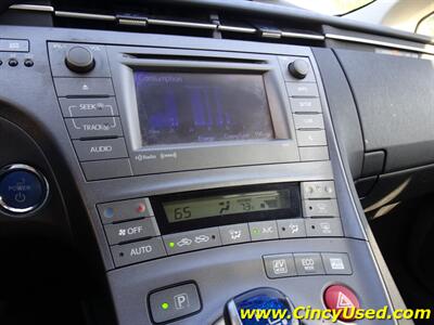 2013 Toyota Prius Three   - Photo 18 - Cincinnati, OH 45255