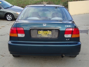 1998 Honda Civic LX   - Photo 5 - Cincinnati, OH 45255