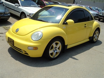 2002 Volkswagen New Beetle GLS   - Photo 3 - Cincinnati, OH 45255