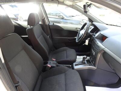 2008 Saturn Astra XE  1.8L I4 FWD - Photo 11 - Cincinnati, OH 45255