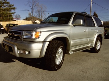 2000 Toyota 4Runner Limited   - Photo 11 - Cincinnati, OH 45255