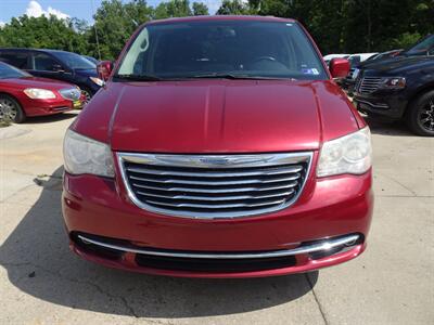2014 Chrysler Town & Country Touring  3.6L V6 FWD - Photo 2 - Cincinnati, OH 45255