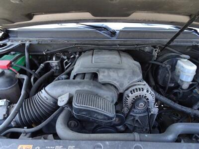 2011 Chevrolet Suburban LT 1500  5.3L V8 4X4 - Photo 93 - Cincinnati, OH 45255