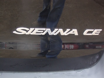 2000 Toyota Sienna CE   - Photo 13 - Cincinnati, OH 45255