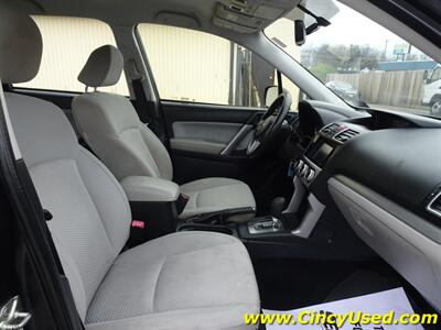 2017 Subaru Forester 2.5i H4 AWD - Photo 15 - Cincinnati, OH 45255