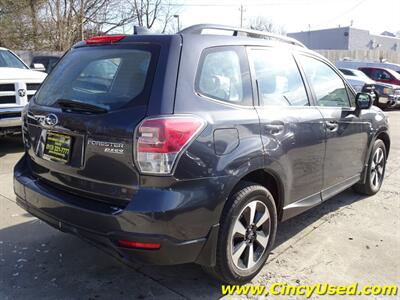 2017 Subaru Forester 2.5i H4 AWD - Photo 6 - Cincinnati, OH 45255
