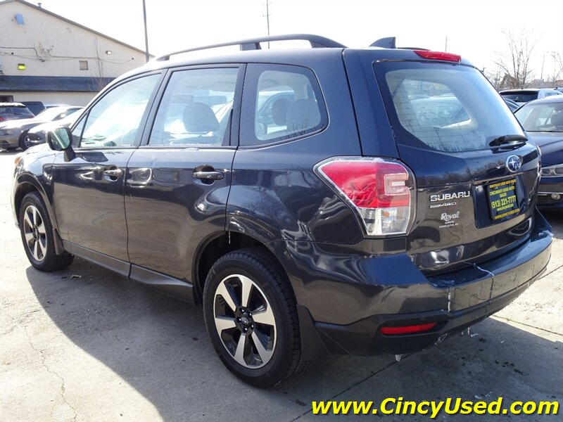 2017 Subaru Forester 2.5i H4 AWD - Photo 8 - Cincinnati, OH 45255
