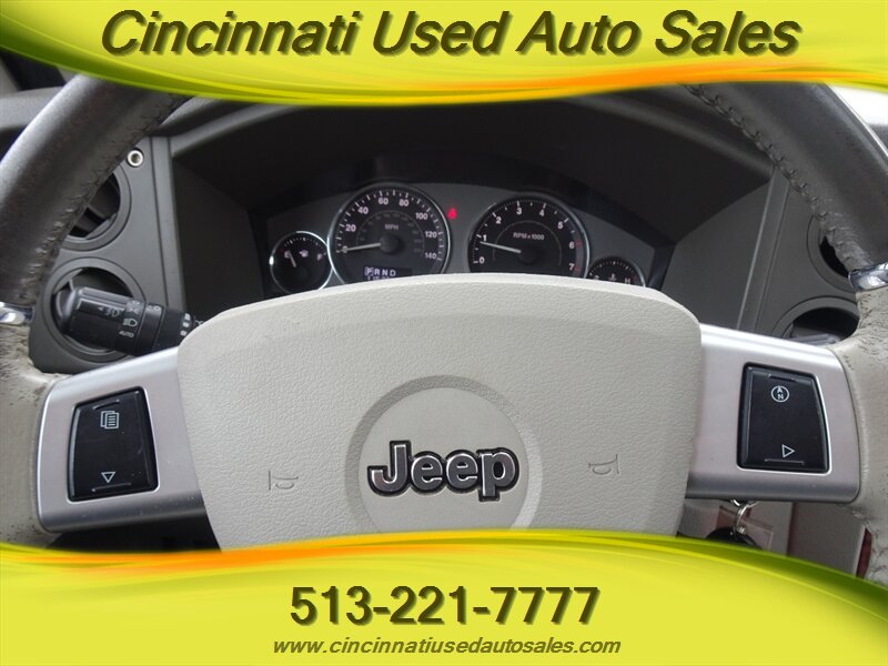 2008 Jeep Commander Limited photo