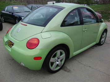 2003 Volkswagen New Beetle GLS   - Photo 6 - Cincinnati, OH 45255