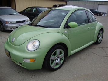 2003 Volkswagen New Beetle GLS   - Photo 3 - Cincinnati, OH 45255
