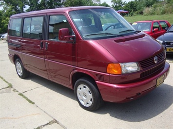 1999 Volkswagen Eurovan GLS   - Photo 1 - Cincinnati, OH 45255