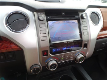 2015 Toyota Tundra Platinum   - Photo 20 - Cincinnati, OH 45255
