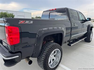 2015 Chevrolet Silverado 2500HD LTZ 4x4 - Photo 43 - Houston, TX 77041