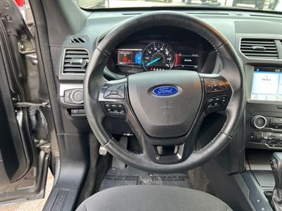 2018 Ford Explorer XLT   - Photo 14 - Lewisville, TX 75057