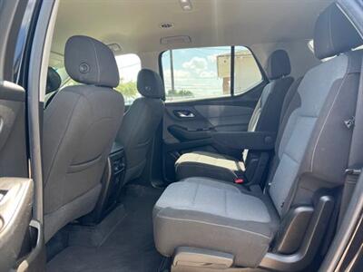 2019 Chevrolet Traverse LT Cloth   - Photo 12 - Lewisville, TX 75057