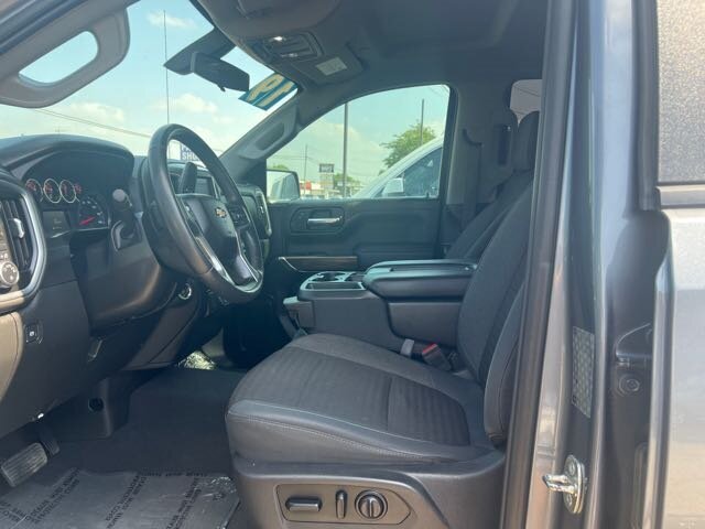 2019 Chevrolet Silverado 1500 LT photo