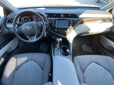 2020 Toyota Camry LE   - Photo 11 - Lewisville, TX 75057