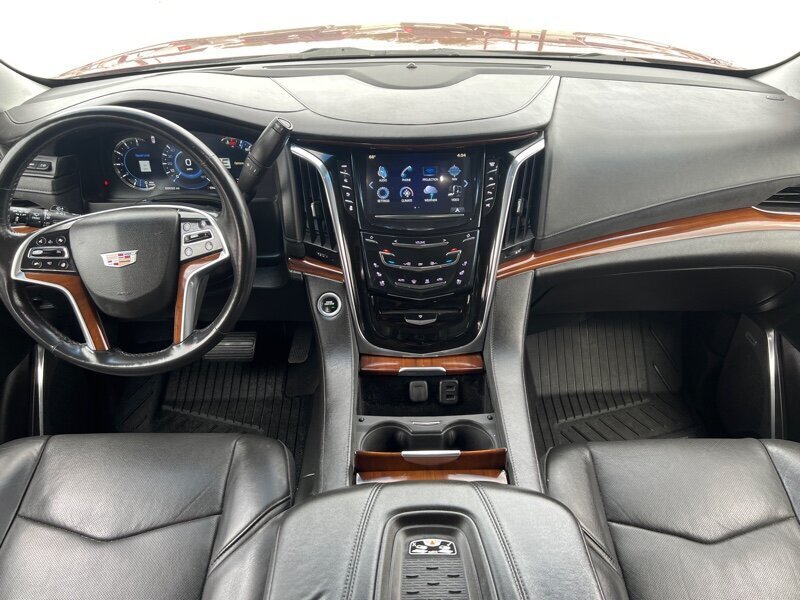 2017 Cadillac Escalade Premium Luxury photo