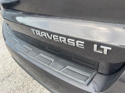 2016 Chevrolet Traverse LT   - Photo 5 - Lewisville, TX 75057