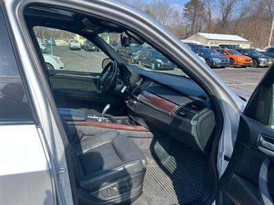 2009 BMW X5 xDrive30i   - Photo 9 - Mine Hill, NJ 07803