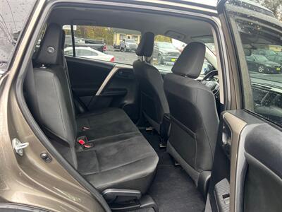 2014 Toyota RAV4 LE   - Photo 9 - Mine Hill, NJ 07803