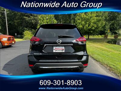 2017 Nissan Rogue SV   - Photo 7 - East Windsor, NJ 08520