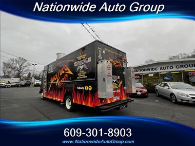 2016 Ford E-Series Van  Custom Food Truck - Photo 8 - East Windsor, NJ 08520