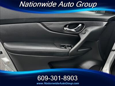 2017 Nissan Rogue S   - Photo 12 - East Windsor, NJ 08520