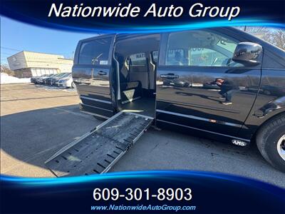 2013 Dodge Grand Caravan SXT  Wheel Chair Accessible - Photo 10 - East Windsor, NJ 08520