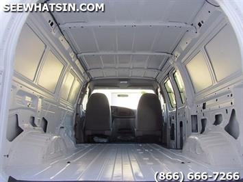 1999 Ford E-Series Van E150 CARGO VAN, WORK VAN, CAMPER   - Photo 2 - Las Vegas, NV 89103