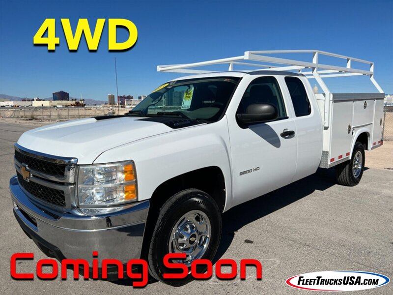 2013 Chevrolet Silverado 2500 4WD - w/ Knapheide Utility Service Body  