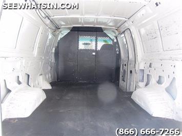 2004 Ford Econoline Cargo E-250, E250, Cargo Vans, Used Cargo Van, Work Van   - Photo 3 - Las Vegas, NV 89103